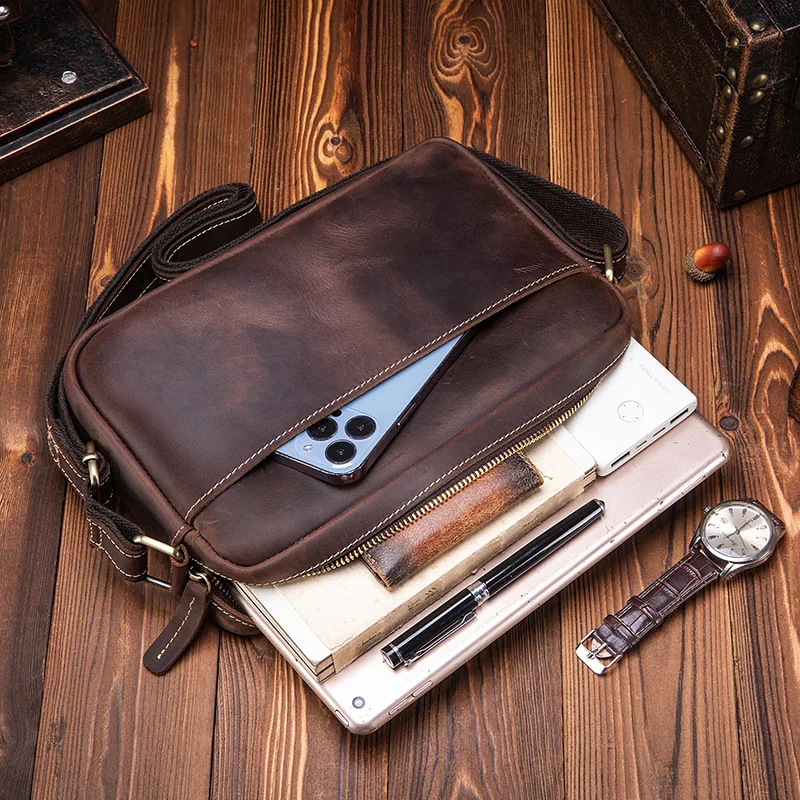 Real leather retro wild horse leather men's shoulder bag, high-end and lightweight crossbody small bag
Real leather retro wild horse leather men's shoulder bag, high-end and lightweight crossbody small bag