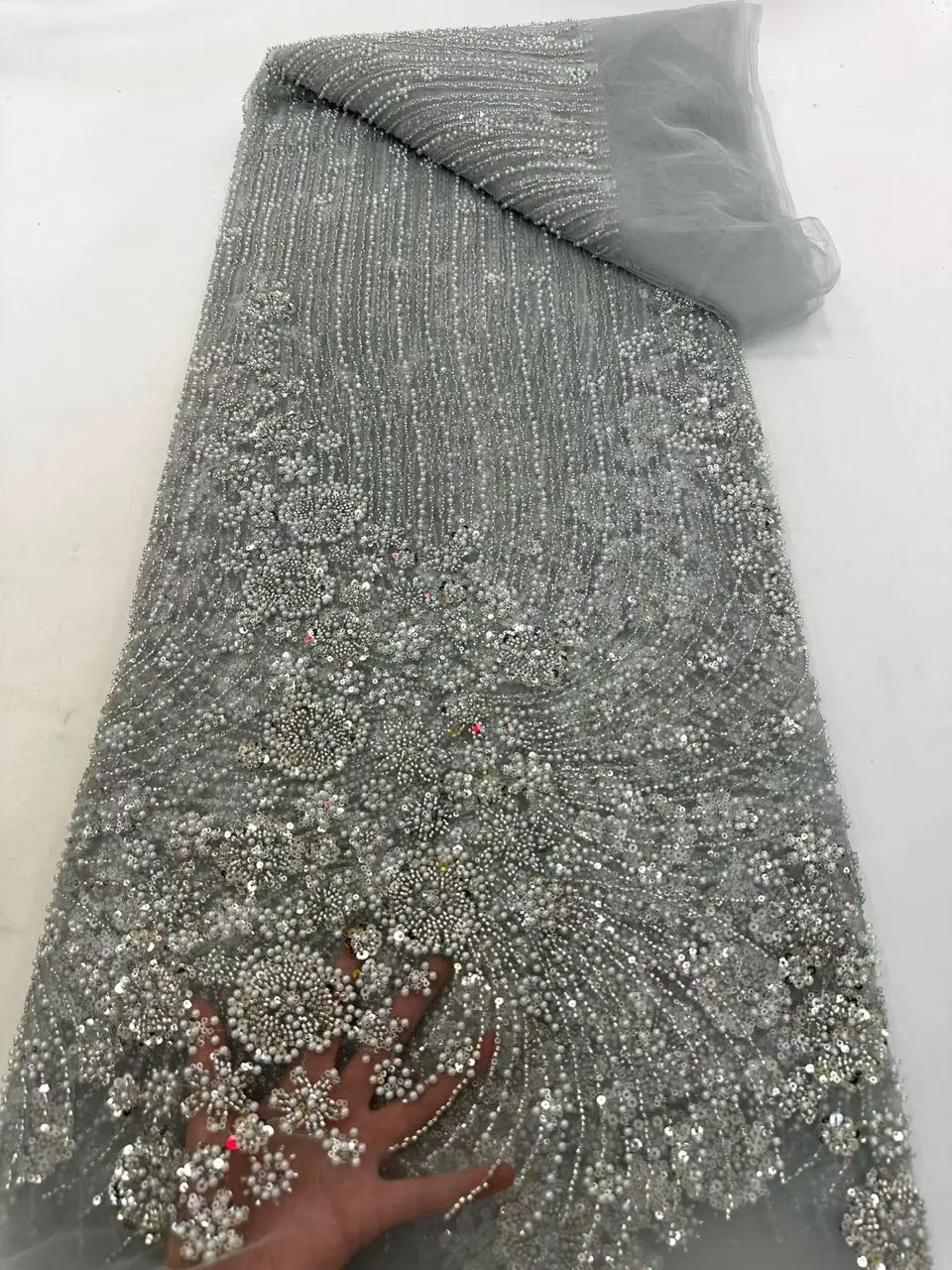2025 Grey African Sequins Lace Fabric High Quality Tulle Lace French Nigerian Net Beaded Lace Fabric For Sewing Wedding Hm213-1
2025 Grey African Sequins Lace Fabric High Quality Tulle Lace French Nigerian Net Beaded Lace Fabric For Sewing Wedding Hm213-1