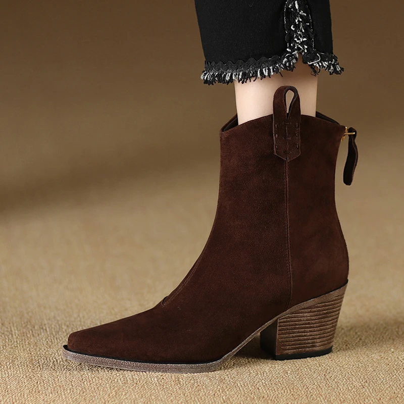 Women Western Chelsea Boots Chunky Heel Cowgirls Ankle Boots Spring Autumn Woman Leather Shoes Back ZipPointed Toe Winter Boots
Women Western Chelsea Boots Chunky Heel Cowgirls Ankle Boots Spring Autumn Woman Leather Shoes Back ZipPointed Toe Winter Boots