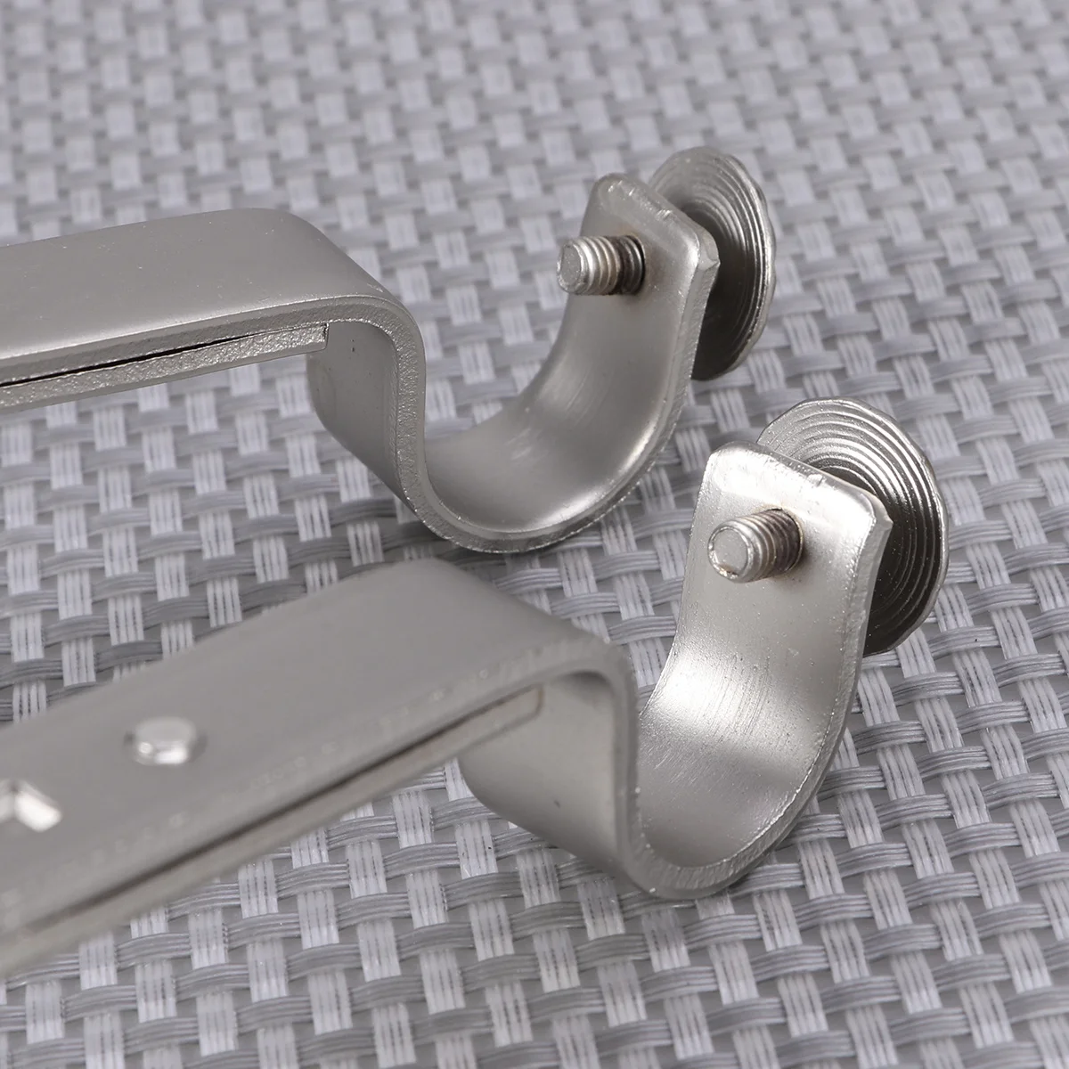 2Pcs Curtain Rod Bracket 18-22Mm Adjustable Iron Mounting Holder for Drapery Pole Vintage Style Matte Nickel-Plated
2Pcs Curtain Rod Bracket 18-22Mm Adjustable Iron Mounting Holder for Drapery Pole Vintage Style Matte Nickel-Plated