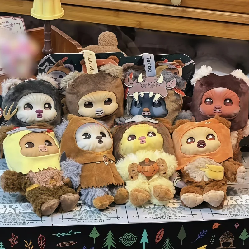 Hot Toys Star Wars Ewoks Cosbi V2 Series Blind Box Cute Anime Figure Plush Keychain Bag Charm Movie Peripherals Collectible Toy
Hot Toys Star Wars Ewoks Cosbi V2 Series Blind Box Cute Anime Figure Plush Keychain Bag Charm Movie Peripherals Collectible Toy