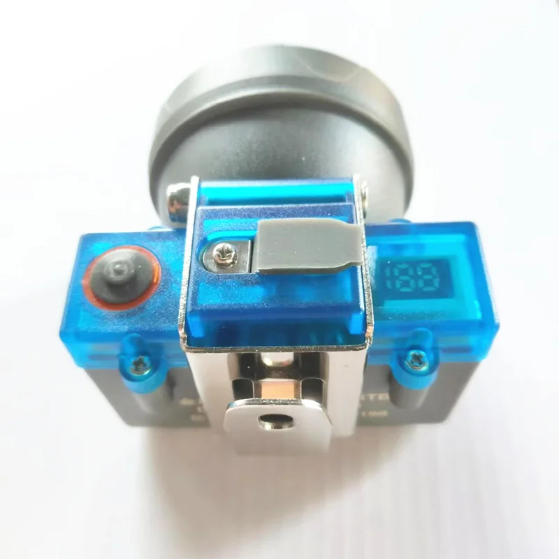 Ip68 Waterproof Headlight Diving Light Outdoor Cave Exploration Lamp High-Quality Built-In 2 * 18650 Lithium Battery Lamp
Ip68 Waterproof Headlight Diving Light Outdoor Cave Exploration Lamp High-Quality Built-In 2 * 18650 Lithium Battery Lamp