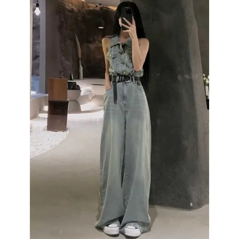 2026 New Summer Women's Lapel Sleeveless Denim Cargo Jumpsuit Lightweight Wide Leg Floor Length Slim Fit Straight Casual Long
2026 New Summer Women's Lapel Sleeveless Denim Cargo Jumpsuit Lightweight Wide Leg Floor Length Slim Fit Straight Casual Long