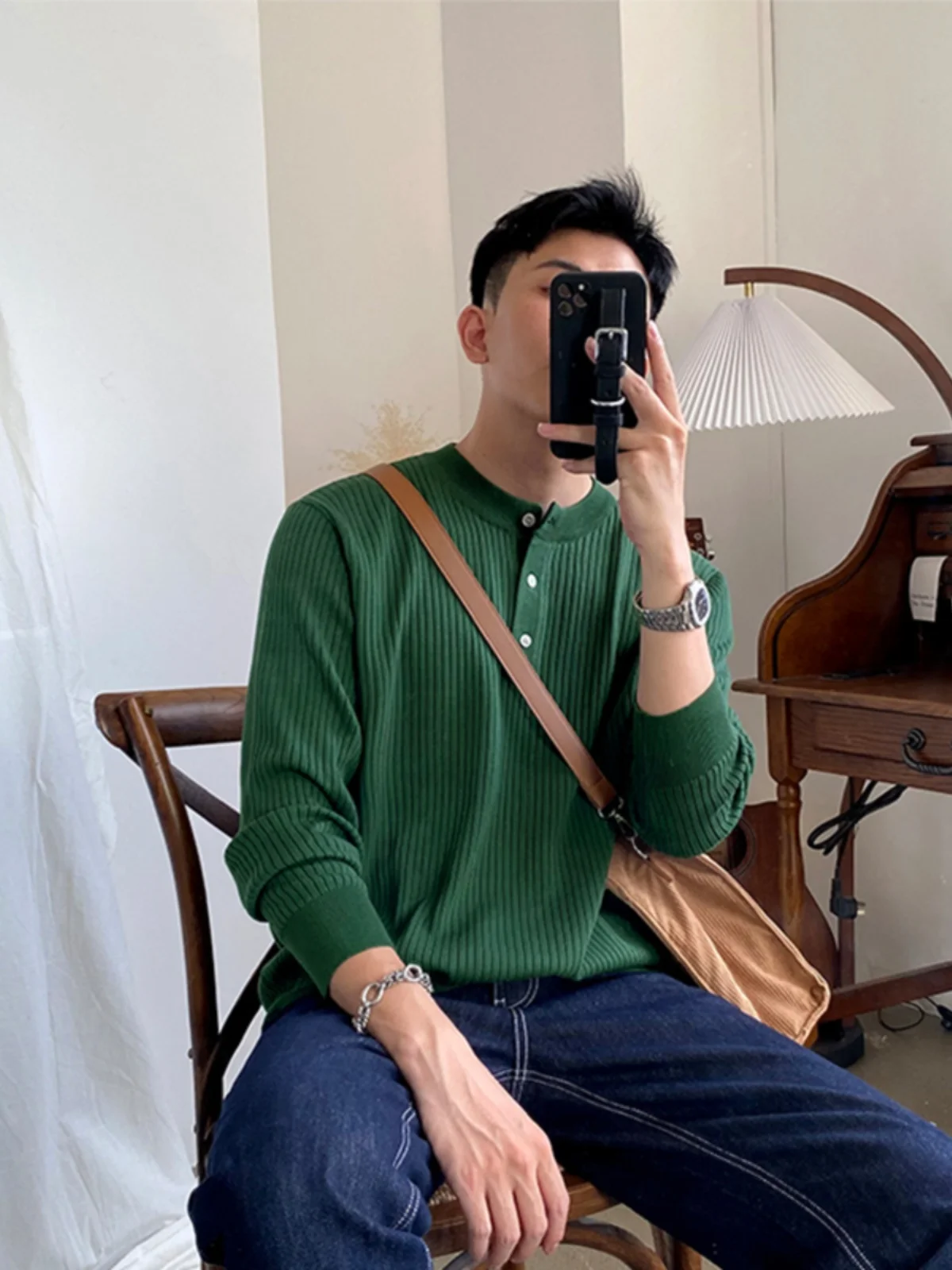 Мужской осенне-зимний вязаный свитер с круглым вырезом и воротником Хенли, теплый модный лонгслив с длинным рукавом, цветная футболка
Мужской осенне-зимний вязаный свитер с круглым вырезом и воротником Хенли, теплый модный лонгслив с длинным рукавом, цветная футболка