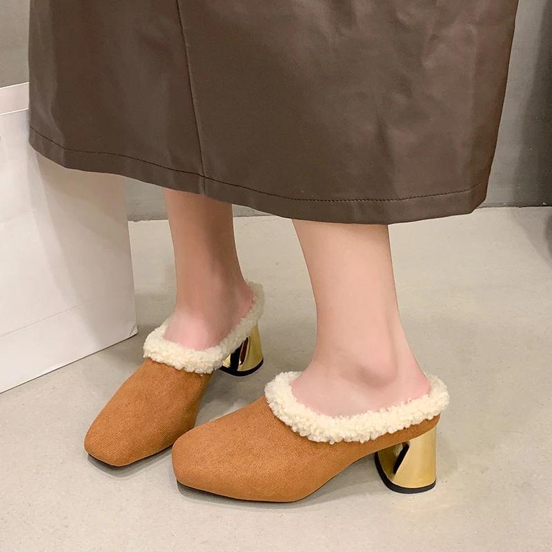 Women's versatile Baotou slippers 2025 new women's winter wear heightened non-slip half-pack high heels
Women's versatile Baotou slippers 2025 new women's winter wear heightened non-slip half-pack high heels