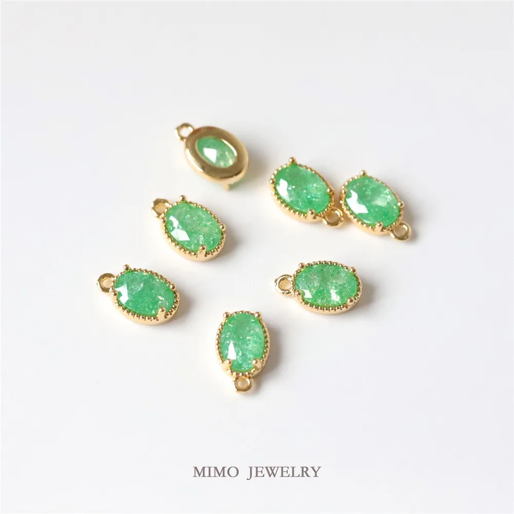 1PCS 10x6.5mm DIY Handmade Accessory Made of Copper-plated Real Gold Multicolored Oval Ice Flower Zircon Pendant
1PCS 10x6.5mm DIY Handmade Accessory Made of Copper-plated Real Gold Multicolored Oval Ice Flower Zircon Pendant
