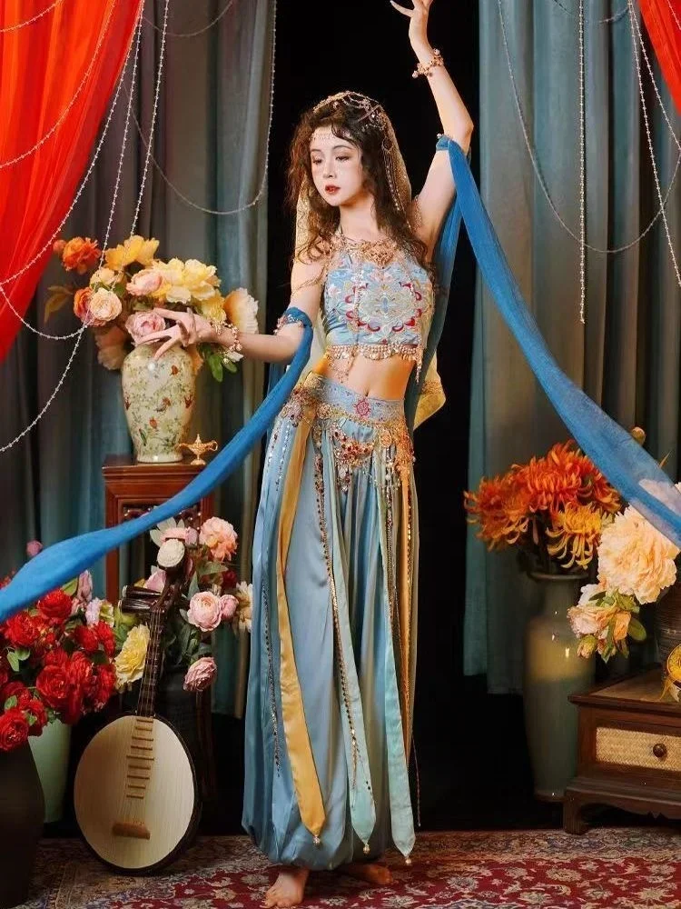 Exotic Hanfu Women's Western Regions Goddess Dancing Clothing Improved Han Element Ancient Costume Complete Dunhuang Dress CHJ87
Exotic Hanfu Women's Western Regions Goddess Dancing Clothing Improved Han Element Ancient Costume Complete Dunhuang Dress CHJ87