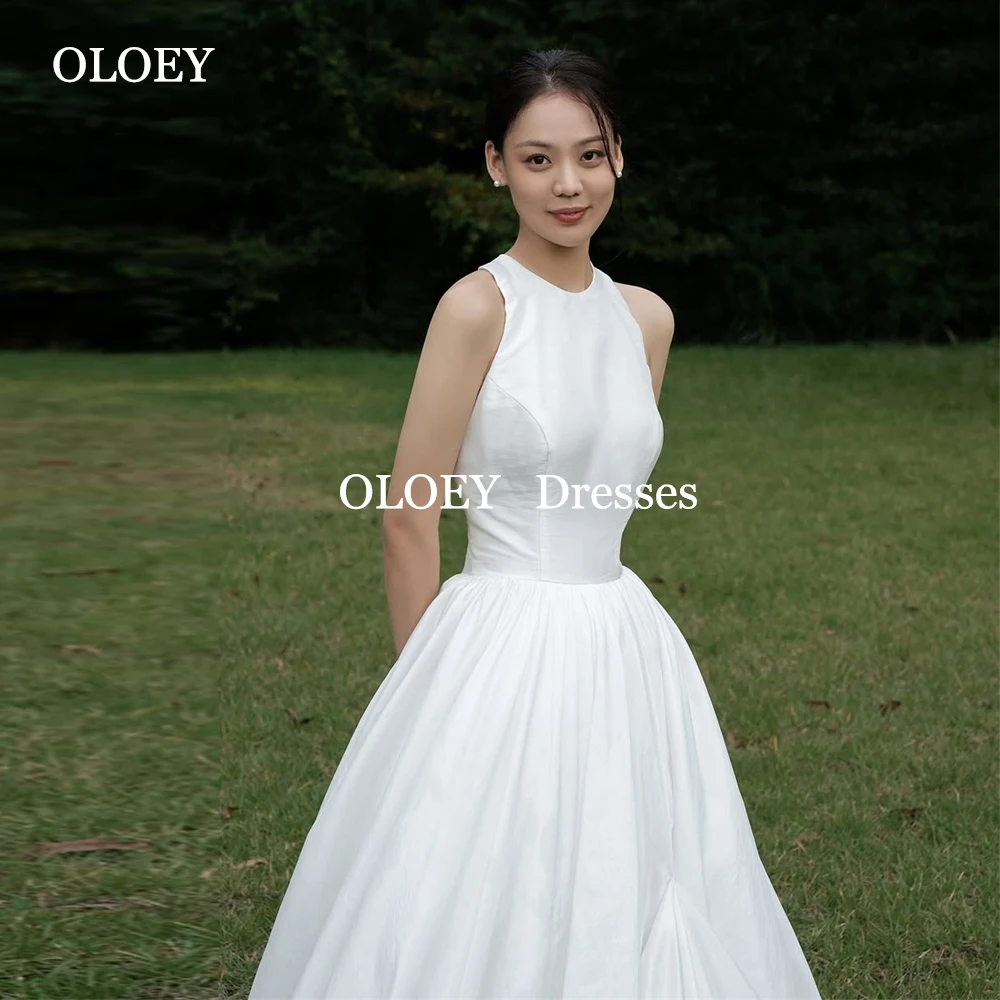 OLOEY Simple O Neck A Line Wedding Dresses Korea Photoshoot Sleeveless Floor Length Bride Gowns Corset Back Customized
OLOEY Simple O Neck A Line Wedding Dresses Korea Photoshoot Sleeveless Floor Length Bride Gowns Corset Back Customized