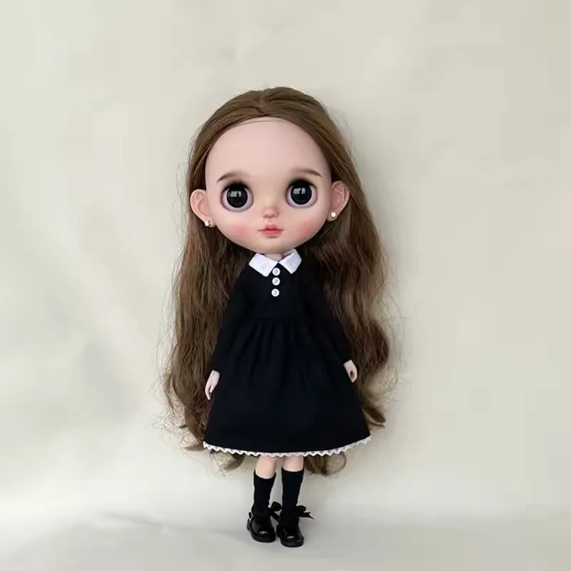 Элегантное черное платье в стиле Little Fragrant для кукол Blyth 30 см, аксессуары для одежды кукол Blyth с 19 точками артикуляции, OB24, OB27, Babi FR.
Элегантное черное платье в стиле Little Fragrant для кукол Blyth 30 см, аксессуары для одежды кукол Blyth с 19 точками артикуляции, OB24, OB27, Babi FR.