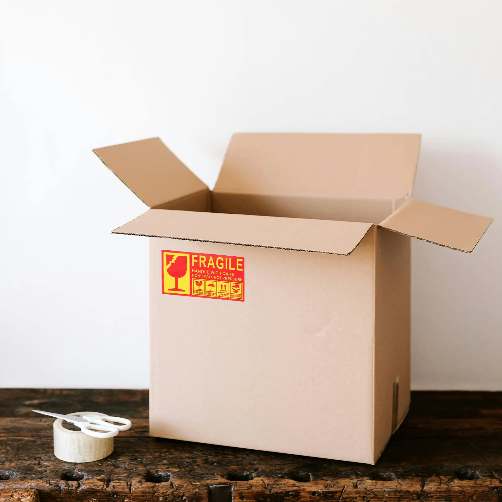 300Pcs Fragile Shipping Warning Labels Handle with Care Adhesive Stickers Strong Bond Fragile Box Labels for Packing Moving 
300Pcs Fragile Shipping Warning Labels Handle with Care Adhesive Stickers Strong Bond Fragile Box Labels for Packing Moving
