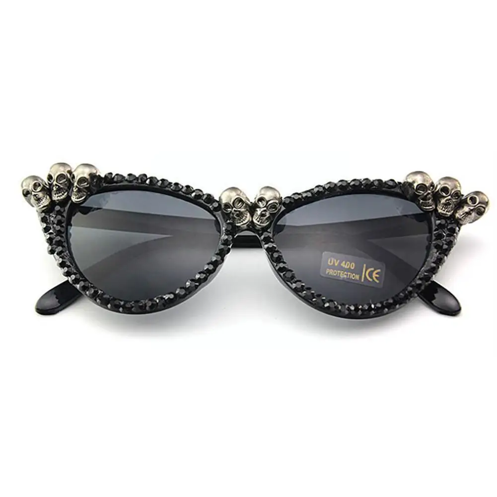 Gothic Skull Sunglasses Halloween Christmas Cat Eye Luxury Punk Crystal Designer Sun Glasses Glasses Vintage O3K5
Gothic Skull Sunglasses Halloween Christmas Cat Eye Luxury Punk Crystal Designer Sun Glasses Glasses Vintage O3K5
