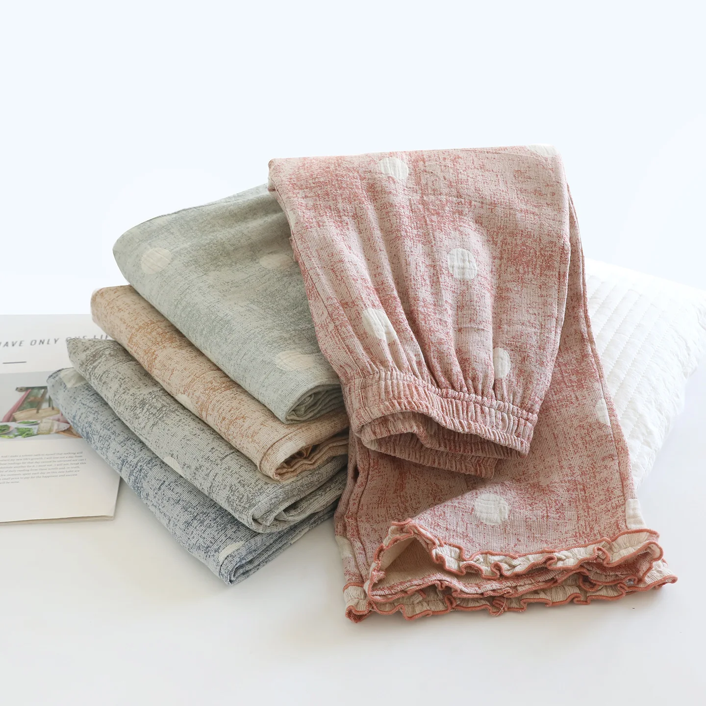 Весенне-летние пижамы, женские свободные домашние брюки, одежда для сна, хлопковый креп, женские пижамные брюки, штаны для сна с цветочным принтом, низ 
Весенне-летние пижамы, женские свободные домашние брюки, одежда для сна, хлопковый креп, женские пижамные брюки, штаны для сна с цветочным принтом, низ