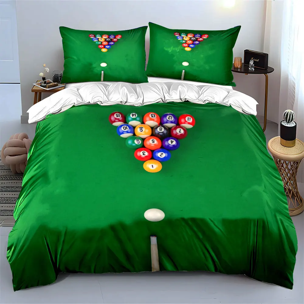 3Pcs Billiards Pool Bedding Set, 8-Ball Game Print Duvet Cover Set, Green Table with Cue and Balls Pattern for Game Room Decor
3Pcs Billiards Pool Bedding Set, 8-Ball Game Print Duvet Cover Set, Green Table with Cue and Balls Pattern for Game Room Decor
