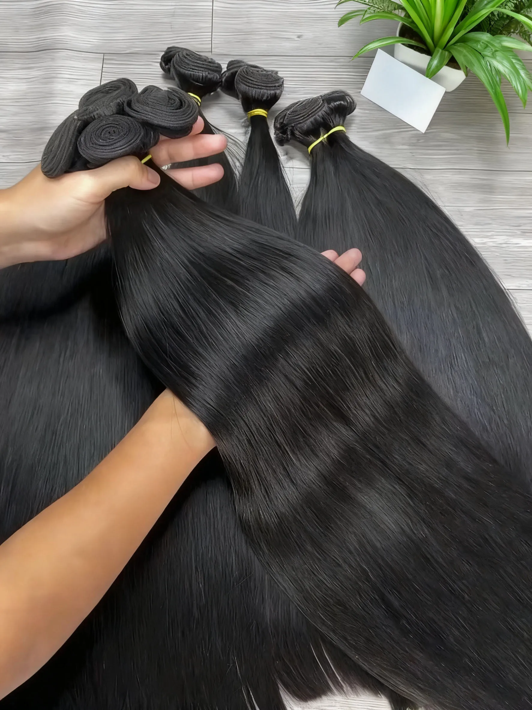 30, 36 дюймов, 15 А, прямые человеческие волосы, пучок натуральных черных, 3/4 шт., необработанные, Remy, необработанные, девственные, двойной уток
30, 36 дюймов, 15 А, прямые человеческие волосы, пучок натуральных черных, 3/4 шт., необработанные, Remy, необработанные, девственные, двойной уток