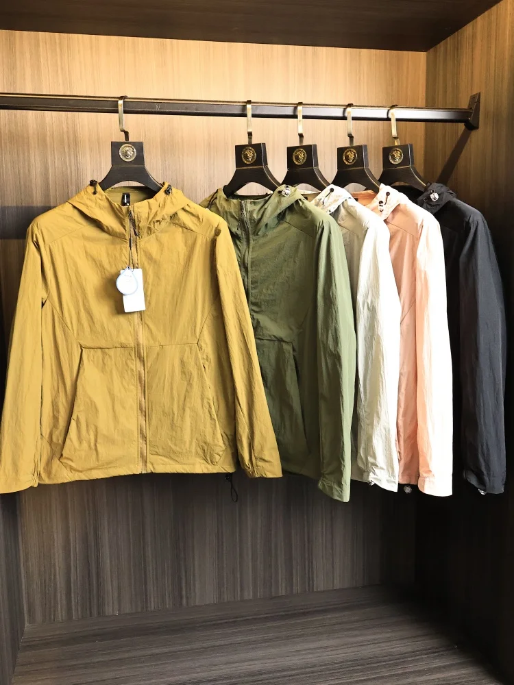 Cool Sensation Lightweight Breathable Quick Dry Men's Summer Casual Hooded Jacket UV Protection Fashion Urban Style Polyester...
Cool Sensation Lightweight Breathable Quick Dry Men's Summer Casual Hooded Jacket UV Protection Fashion Urban Style Polyester...