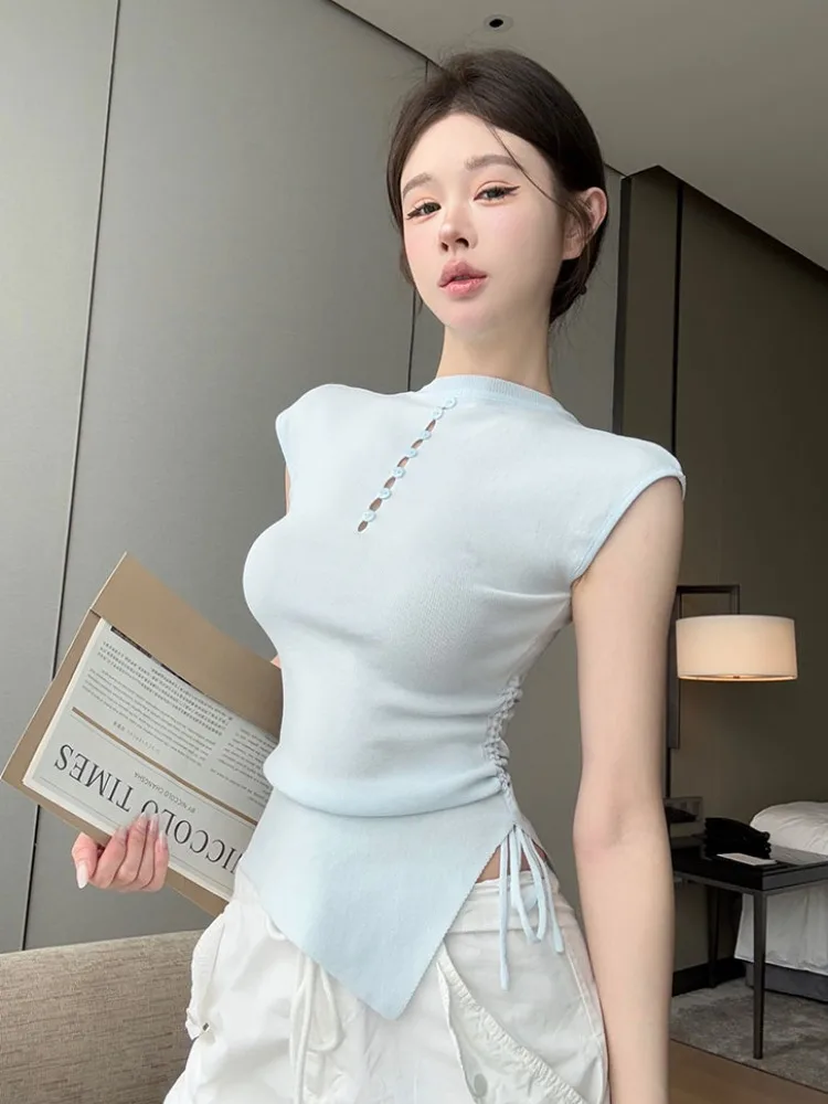 Korean Style Women's Sleeveless Knitted Top with Drawstring Asymmetrical Design Beautiful Back Hollow out Summer Fashion
Korean Style Women's Sleeveless Knitted Top with Drawstring Asymmetrical Design Beautiful Back Hollow out Summer Fashion