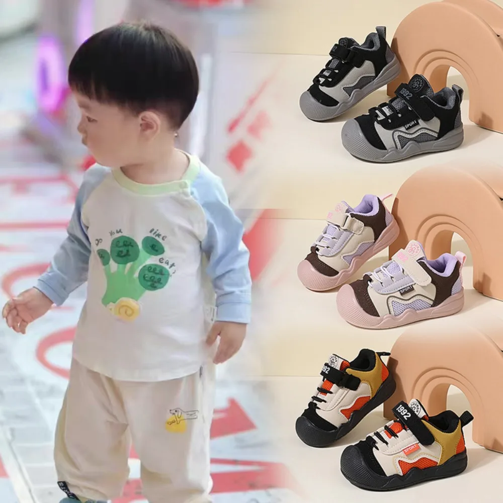 2025 г., хит продаж, новинка осени, обувь для первых ходунков для малышей, защитный носок, нескользящая мягкая подошва, унисекс, повседневные кроссовки для мальчиков и девочек, прогулочная обувь
2025 г., хит продаж, новинка осени, обувь для первых ходунков для малышей, защитный носок, нескользящая мягкая подошва, унисекс, повседневные кроссовки для мальчиков и девочек, прогулочная обувь
