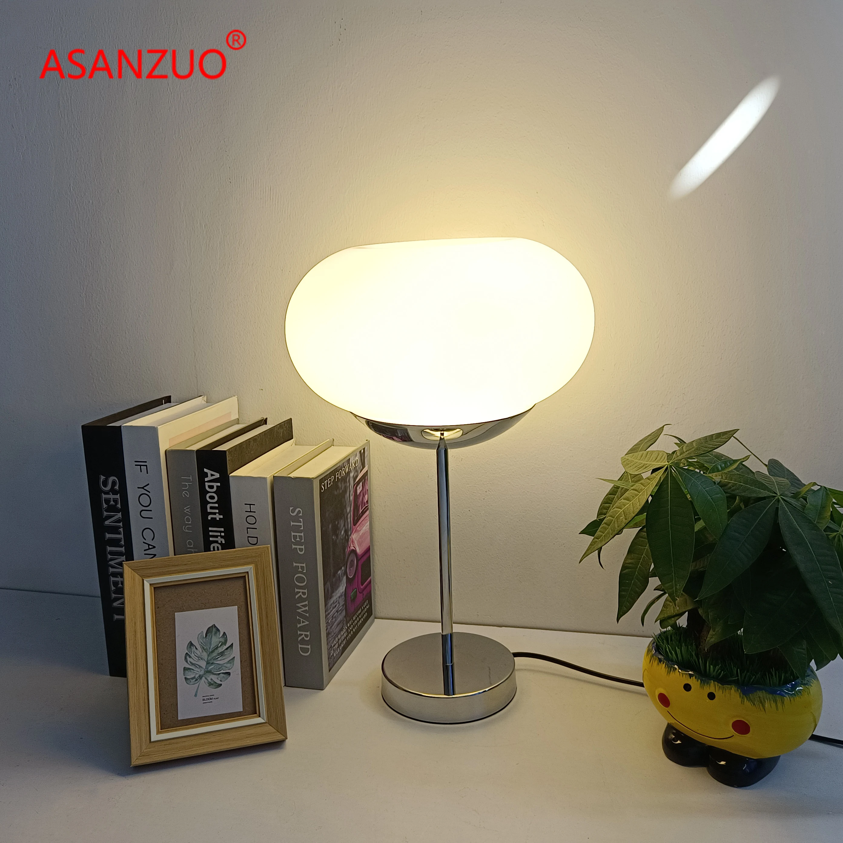 White glass table lamp bedside lamp bedroom ins girl decoration studio net red apple table lamp
White glass table lamp bedside lamp bedroom ins girl decoration studio net red apple table lamp