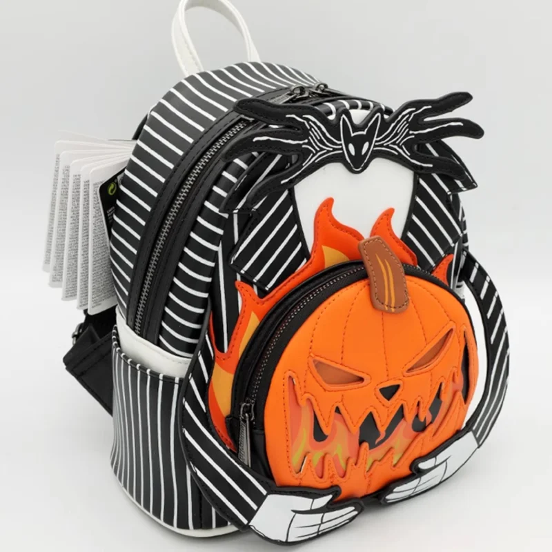 Christmas Eve Shock Jack Pumpkin Backpack! Returning In The Night Of The Weird City, The Dark Trend Explodes The Streets!
Christmas Eve Shock Jack Pumpkin Backpack! Returning In The Night Of The Weird City, The Dark Trend Explodes The Streets!