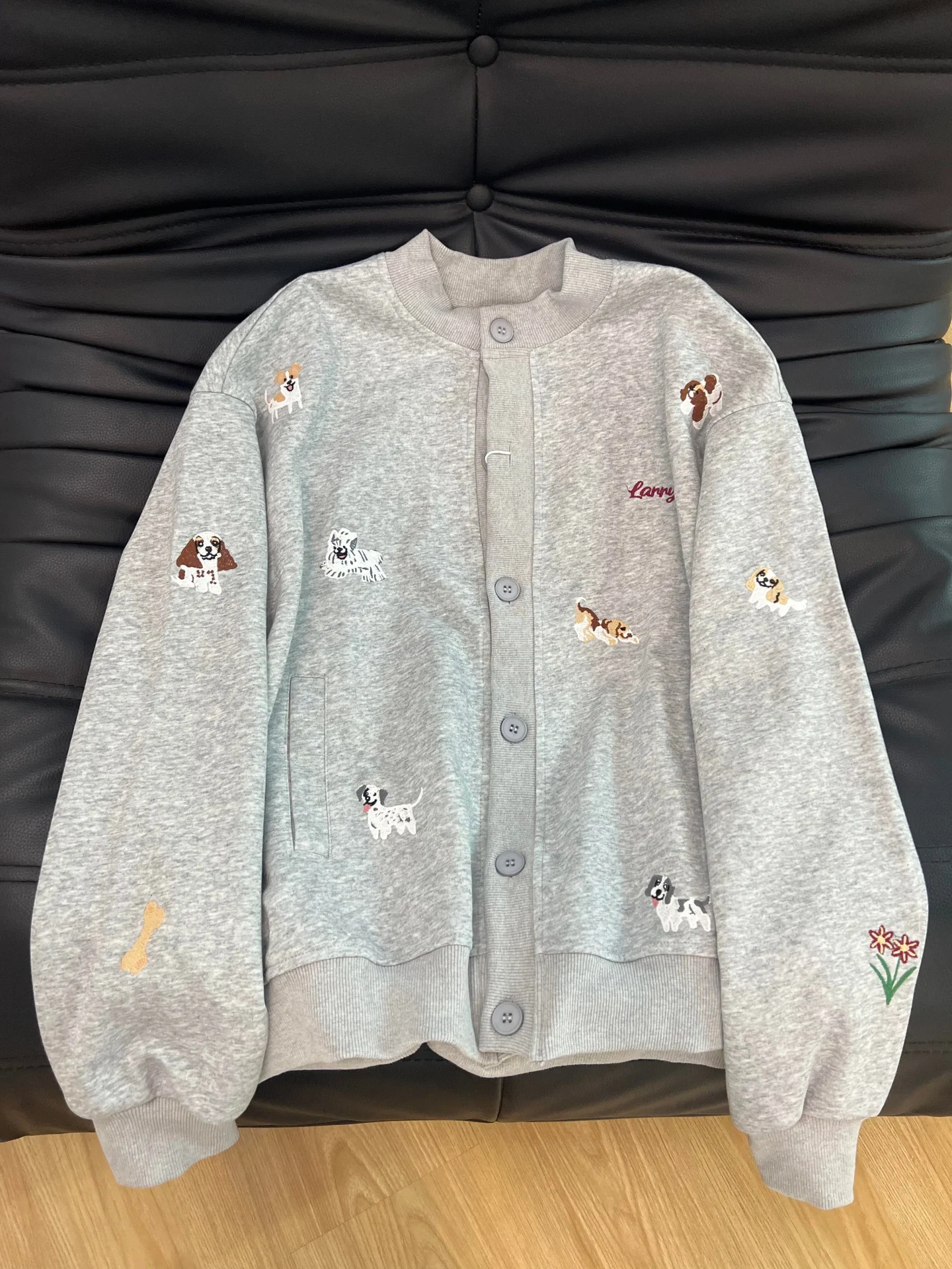 Cute Cartoon Dog Embroidery Baseball Jacket Women's Design Slimming Couple Tops College Style Long Sleeve round Neck Cardigan
Cute Cartoon Dog Embroidery Baseball Jacket Women's Design Slimming Couple Tops College Style Long Sleeve round Neck Cardigan