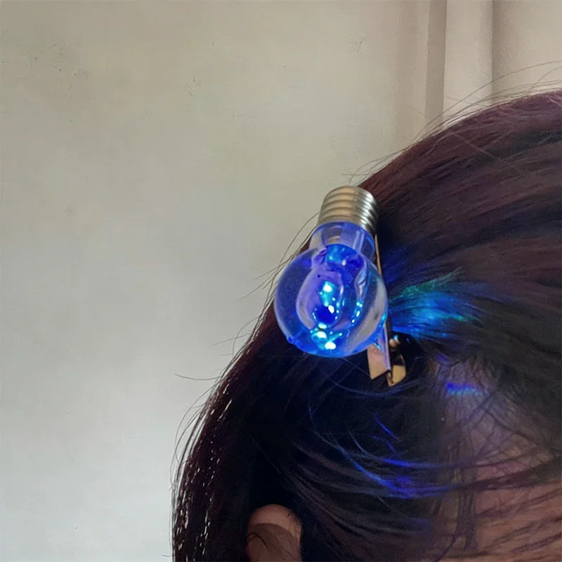 Creative Strange Luminous Hair Clips Bulb Shape Lighted Glowing Hairpins Fashion Party Hair Accessories For Women Daily Party
Creative Strange Luminous Hair Clips Bulb Shape Lighted Glowing Hairpins Fashion Party Hair Accessories For Women Daily Party