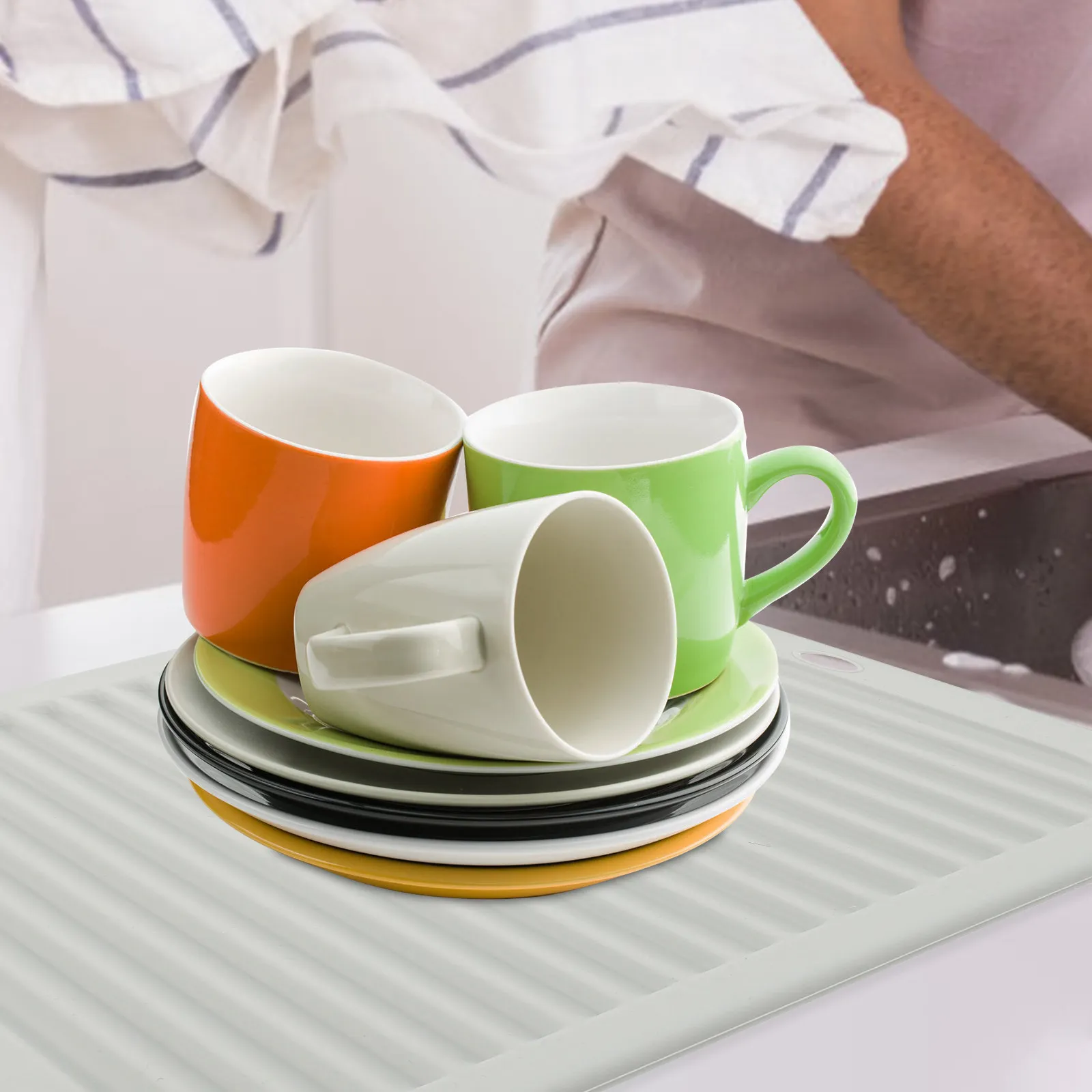 2Pcs Premium Silicone Trivet Heat Resistant Mat for Pots and Pans Non-Slip Kitchen Coaster Dishwasher Safe Pad
2Pcs Premium Silicone Trivet Heat Resistant Mat for Pots and Pans Non-Slip Kitchen Coaster Dishwasher Safe Pad