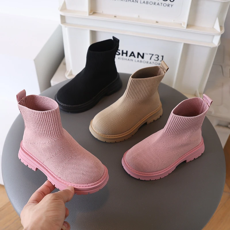 Children's Autumn Boots 2025 New Trend Girl Simple Ankle Boots Fashion Versatile Kids Platform School Boots Solid Color Non-slip
Children's Autumn Boots 2025 New Trend Girl Simple Ankle Boots Fashion Versatile Kids Platform School Boots Solid Color Non-slip