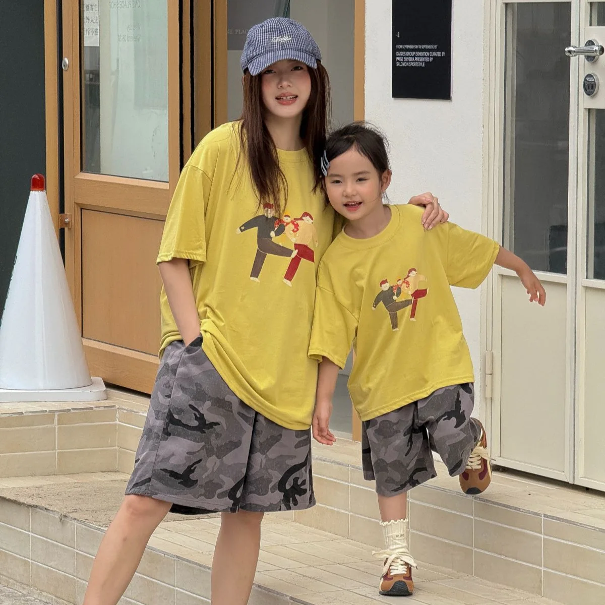2026 Summer Mommy and Me Matching Casual Cotton Tee + Shorts Family Outfit for Mom Dad Daughter Son Short Sleeve T Shirts
2026 Summer Mommy and Me Matching Casual Cotton Tee + Shorts Family Outfit for Mom Dad Daughter Son Short Sleeve T Shirts