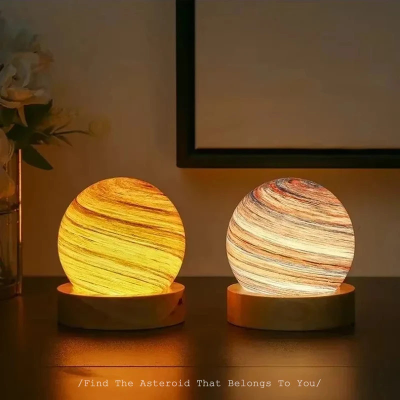 Креативная лампа «сделай сам», планета, хрустальный шар, звездное небо, галактика, ночник, романтический прикроватный светильник, основа из цельного дерева, подарок на день рождения, USB
Креативная лампа «сделай сам», планета, хрустальный шар, звездное небо, галактика, ночник, романтический прикроватный светильник, основа из цельного дерева, подарок на день рождения, USB