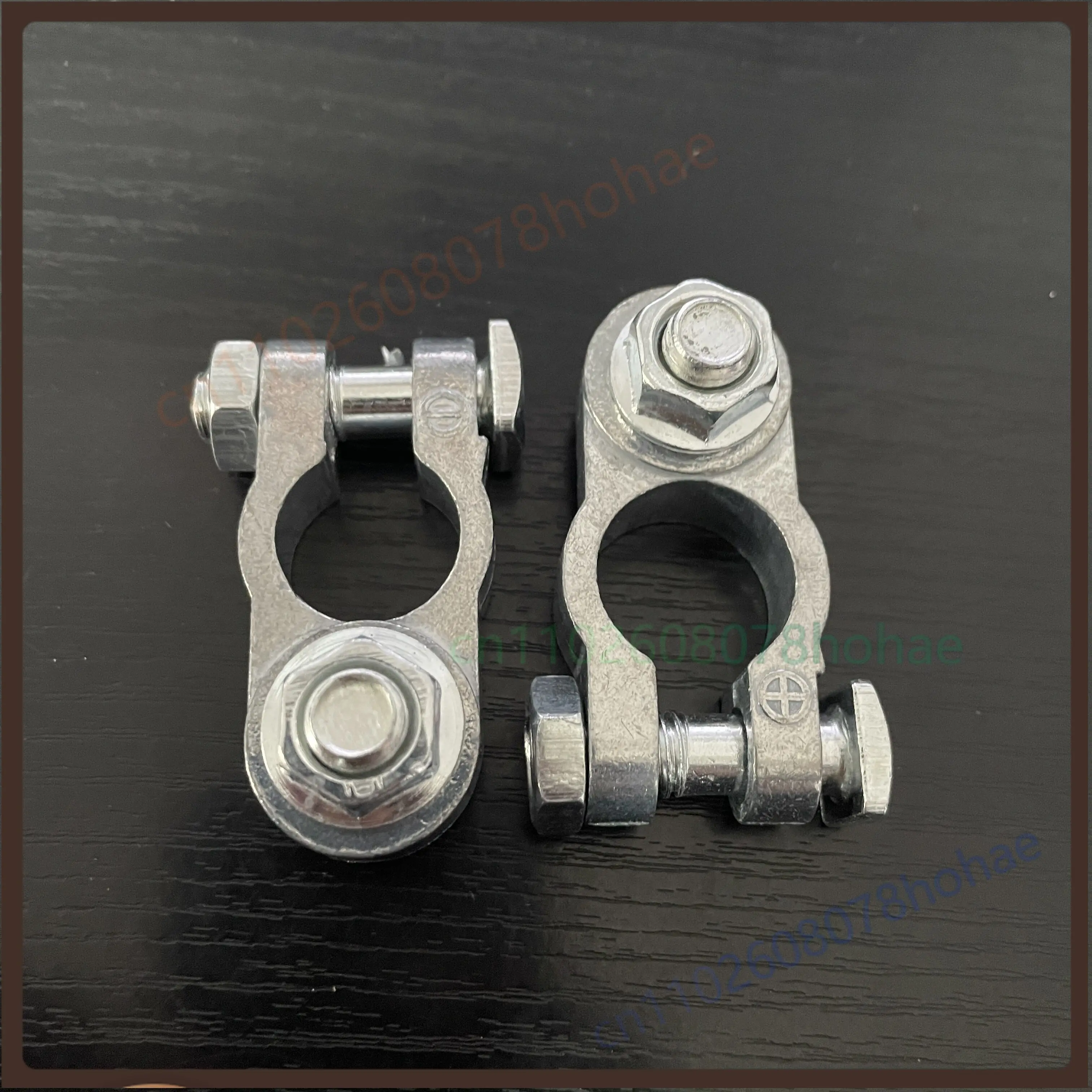 Thickened Aluminum Zinc Alloy Battery Terminal Connector Car Battery Post Clamp Cable Lug
Thickened Aluminum Zinc Alloy Battery Terminal Connector Car Battery Post Clamp Cable Lug