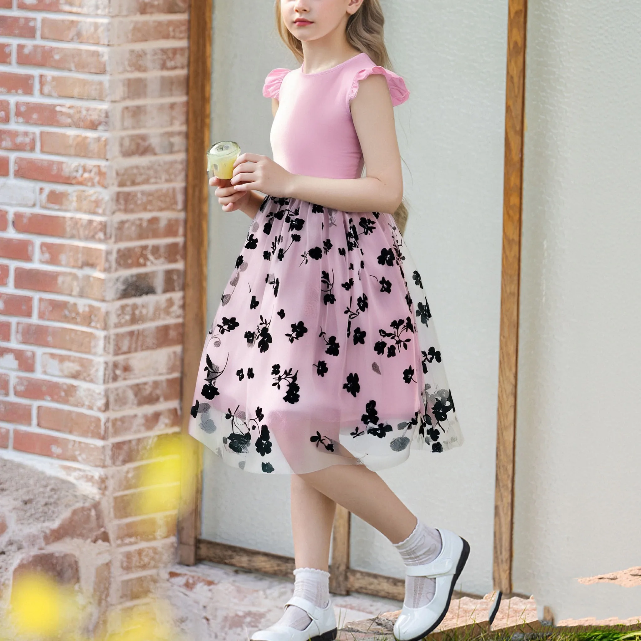 2025 Round Neck Vintage Floral Flocking Princess Girls Dresses Sweet Summer Ruffles Sleeve Pleated Mesh Kids Princess Dress 50s
2025 Round Neck Vintage Floral Flocking Princess Girls Dresses Sweet Summer Ruffles Sleeve Pleated Mesh Kids Princess Dress 50s