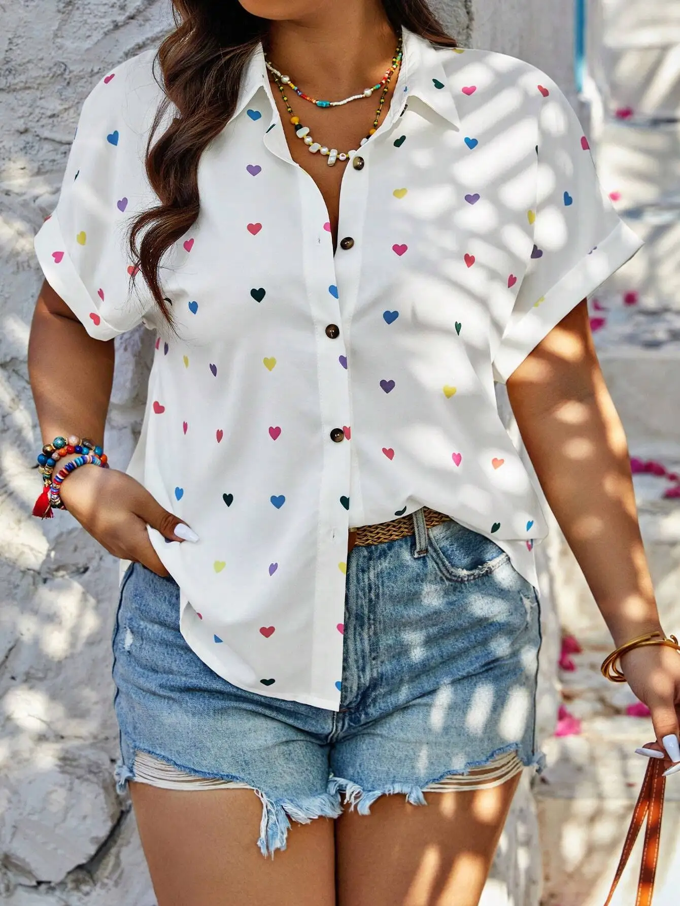 Women's Loose Fit Short Sleeve Button-Up Shirt with Colorful Heart Print
Women's Loose Fit Short Sleeve Button-Up Shirt with Colorful Heart Print