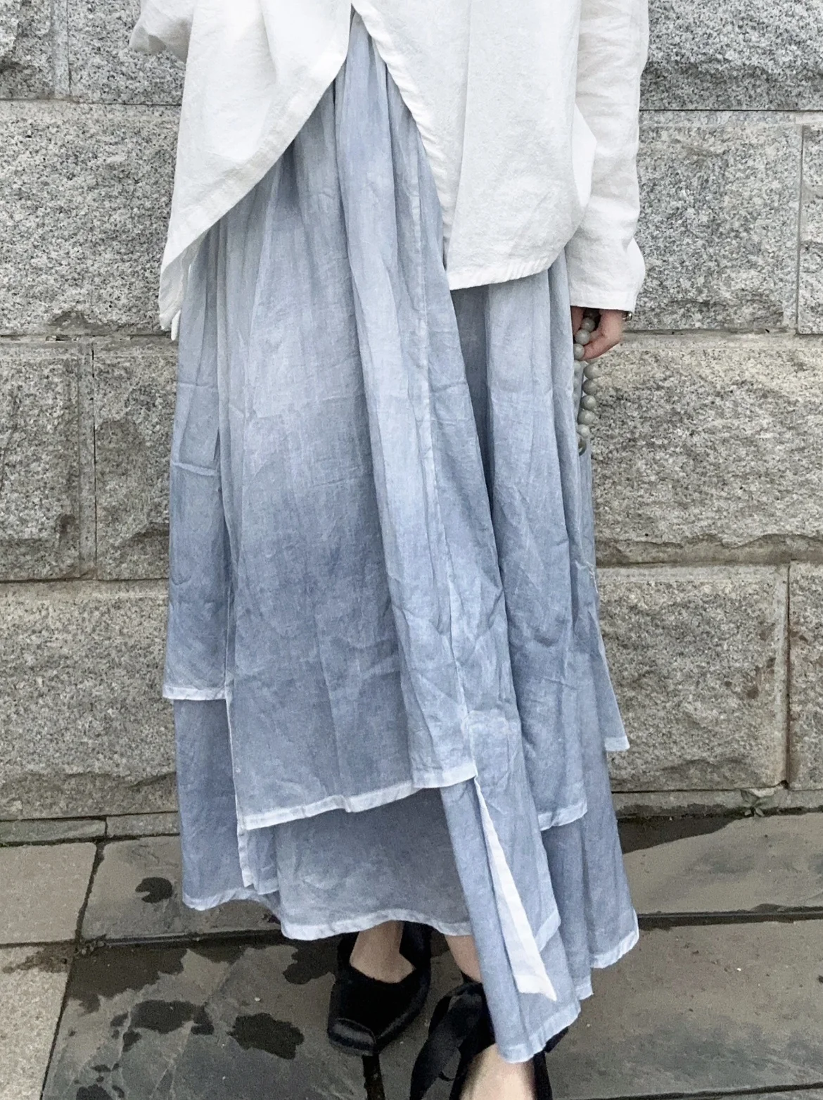 Muan Ye New Handmade Cotton Linen Asymmetrical Hem Midi Skirt Fog Ice Crystal Blue Irregular Large Skirt Spring 2023
Muan Ye New Handmade Cotton Linen Asymmetrical Hem Midi Skirt Fog Ice Crystal Blue Irregular Large Skirt Spring 2023