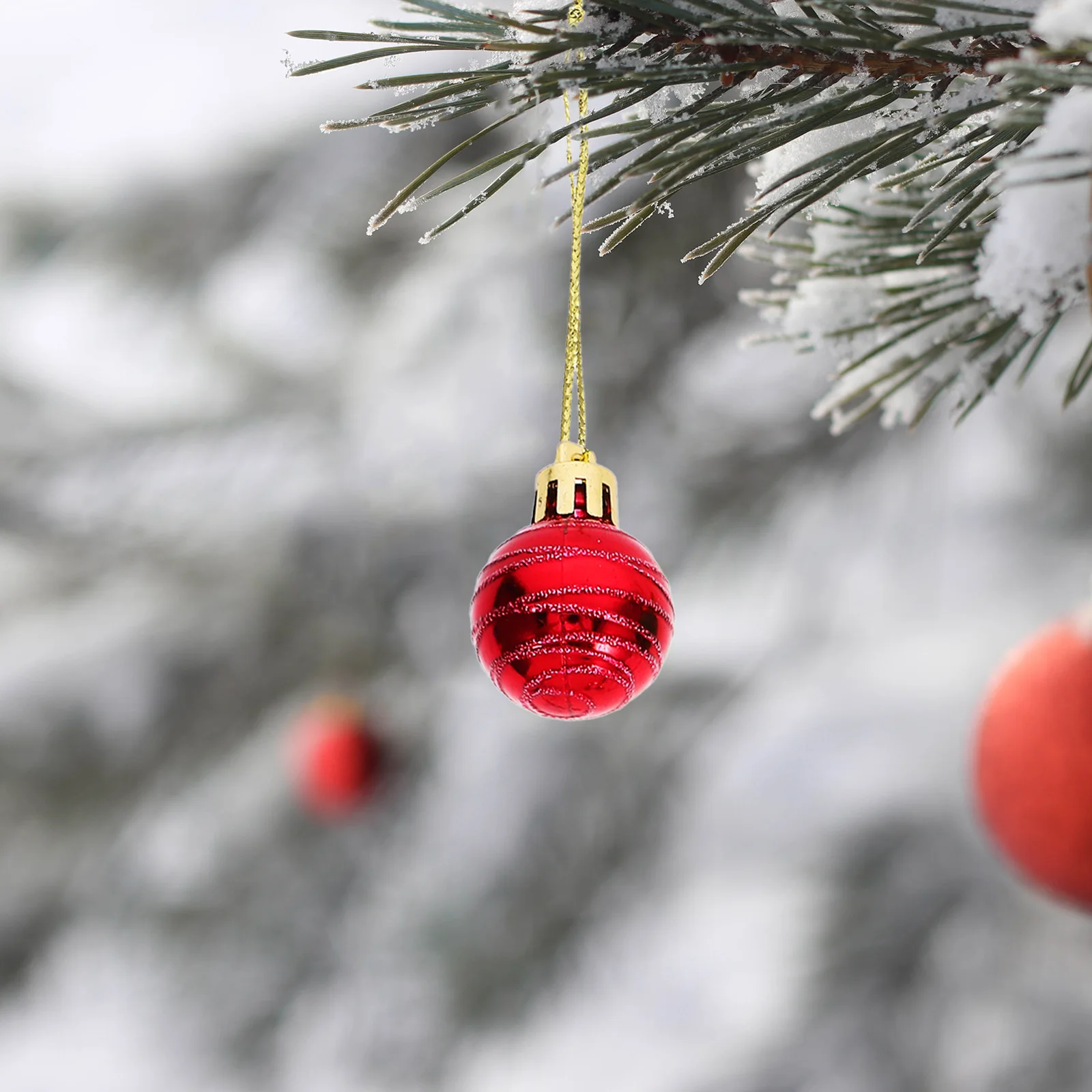 12pcs Electroplated Balls 3cm Checkered Silver Color Christmas Tree naments Hanging Decorations Holiday Party Wedding
12pcs Electroplated Balls 3cm Checkered Silver Color Christmas Tree naments Hanging Decorations Holiday Party Wedding