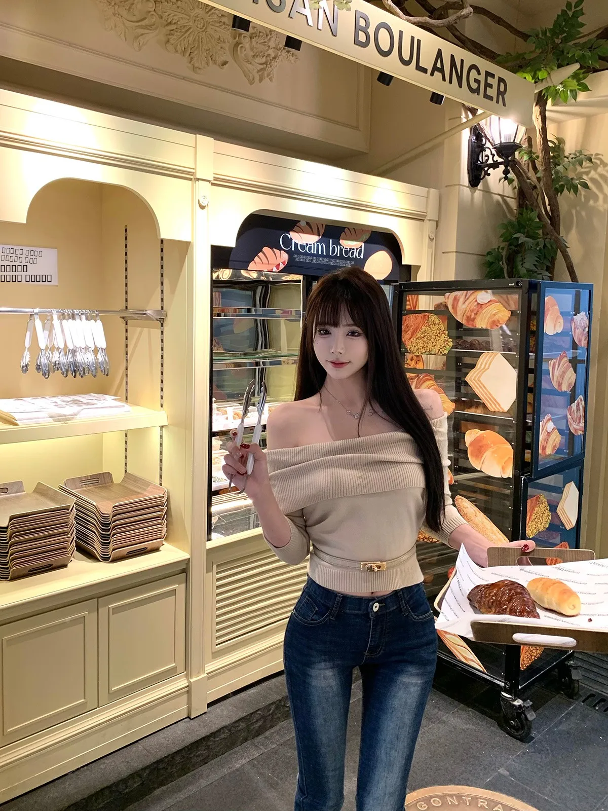 Liuu Women's Slim Fit Knitted Sweater Elastic Inner Wear Base Layer Top with Belt Winter Warm Polyester Fiber
Liuu Women's Slim Fit Knitted Sweater Elastic Inner Wear Base Layer Top with Belt Winter Warm Polyester Fiber