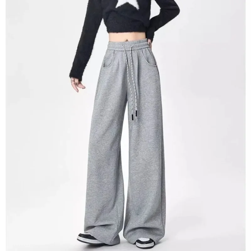 American-style Gray Sports Pants New Style Autumn Winter Loose Straight-cut Sweat Pants High-waisted Wide-leg Pants
American-style Gray Sports Pants New Style Autumn Winter Loose Straight-cut Sweat Pants High-waisted Wide-leg Pants