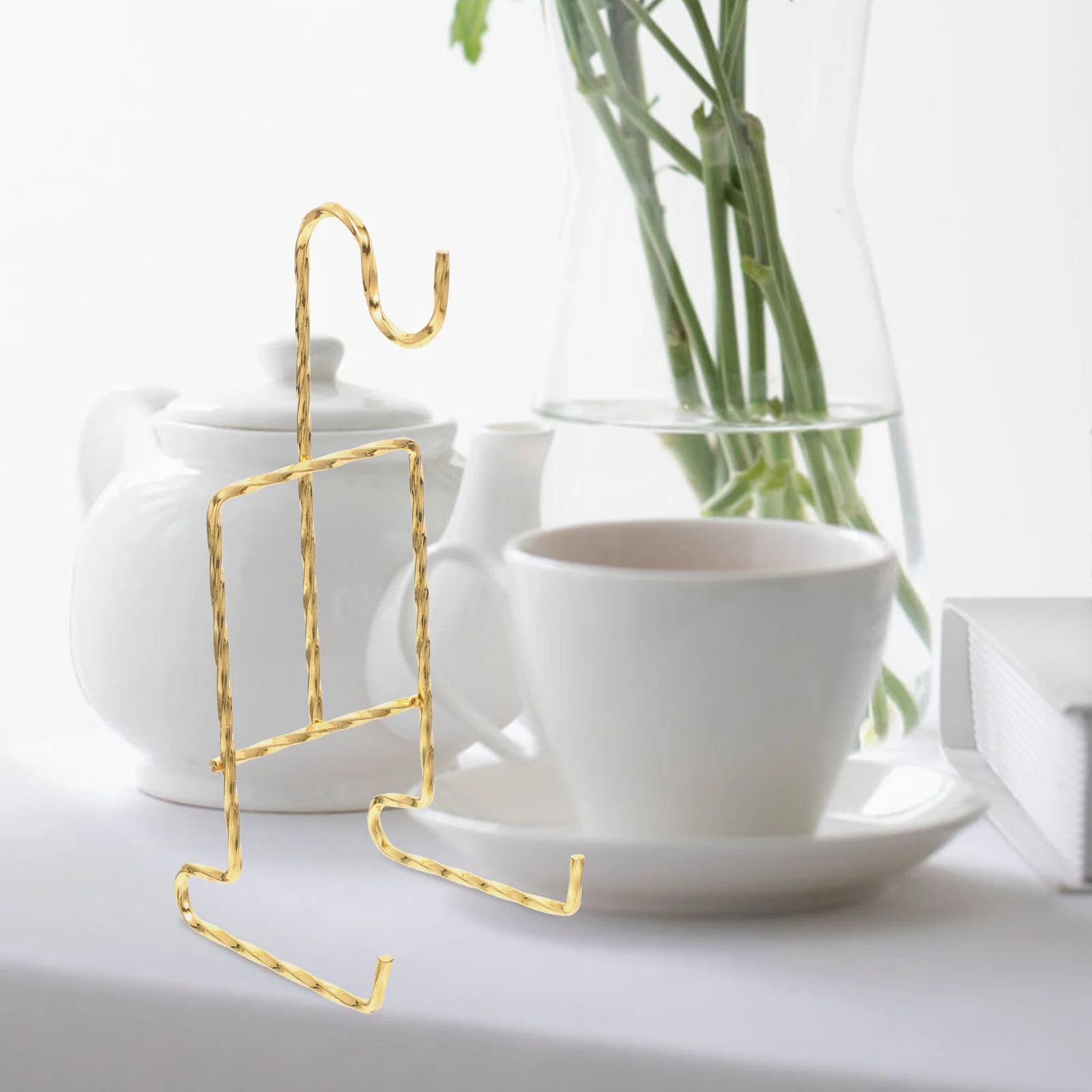 2Pcs Coffee Cup Rack Metal Display Stand Modern Iron Plate Holder for Home Counter Shop Storage Organizer Plate Stand
2Pcs Coffee Cup Rack Metal Display Stand Modern Iron Plate Holder for Home Counter Shop Storage Organizer Plate Stand