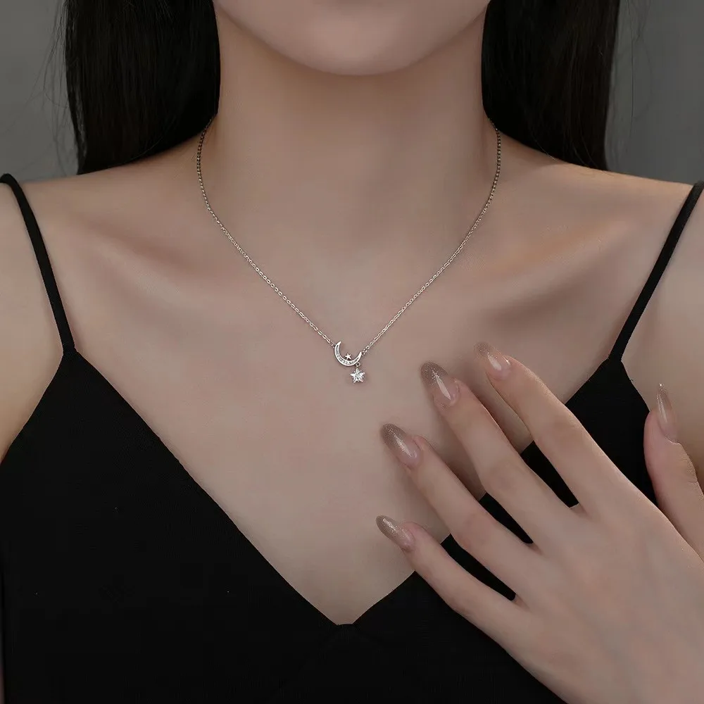 S925 Sterling Silver Plated with 14K Gold Exquisite Star Moon Zircon Pendant Necklace Women Vintage Versatile Banquet Jewelry
S925 Sterling Silver Plated with 14K Gold Exquisite Star Moon Zircon Pendant Necklace Women Vintage Versatile Banquet Jewelry