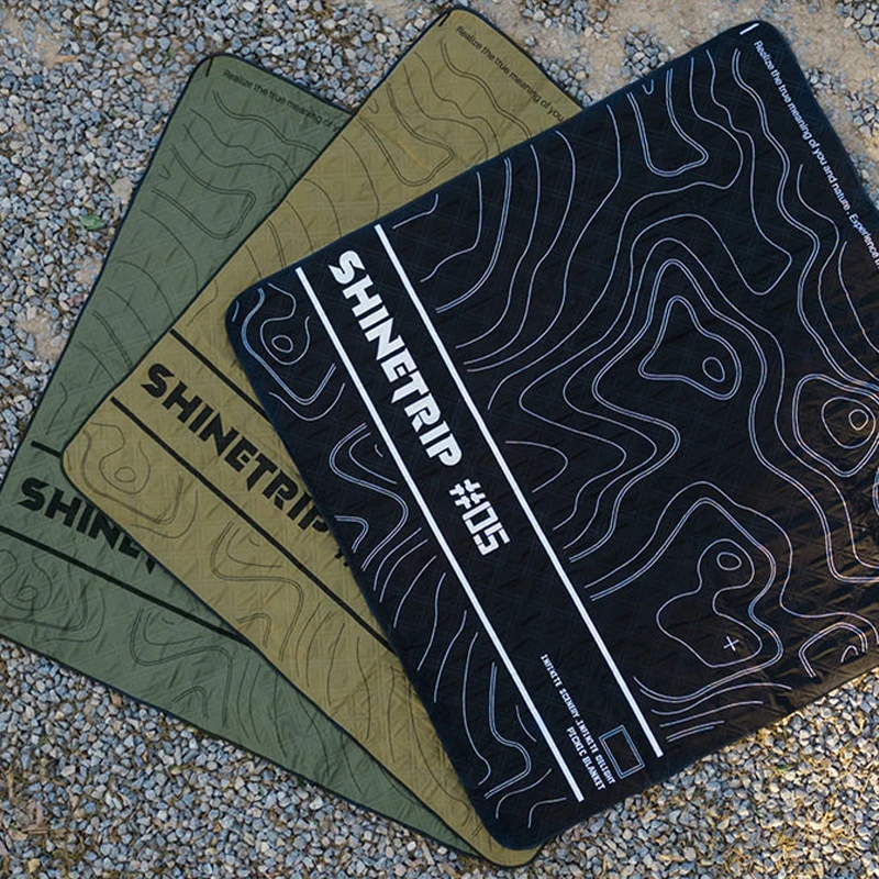 Thicken Outdoor Picnic Mat Moisture Proof Camping Tent Floor Blanket Comfortable Park Picnic Cloth Suitable for Four Seasons
Thicken Outdoor Picnic Mat Moisture Proof Camping Tent Floor Blanket Comfortable Park Picnic Cloth Suitable for Four Seasons