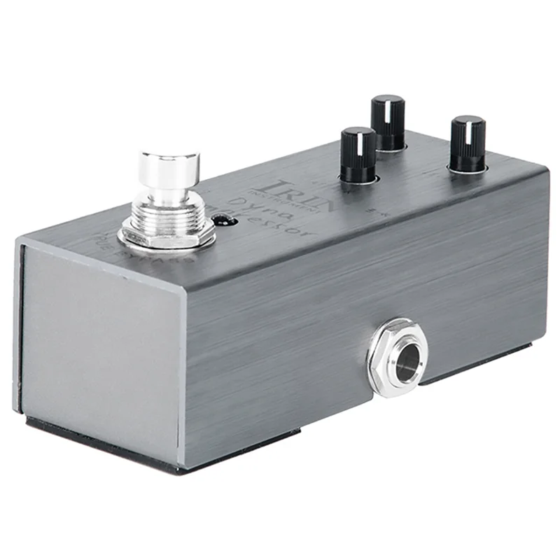 AZZ-Electric Guitar Blasting Compression Effector Chorus Professional Single Block Small Effector
AZZ-Electric Guitar Blasting Compression Effector Chorus Professional Single Block Small Effector