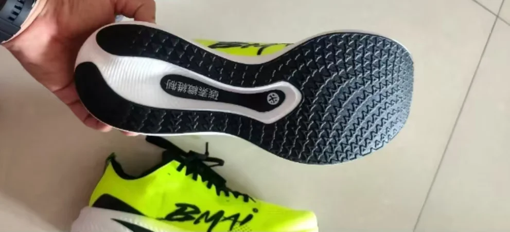 Hot mesh men's shoes men's fall popular models tide hundreds of niche male students sneakers breathable sports shoes
Hot mesh men's shoes men's fall popular models tide hundreds of niche male students sneakers breathable sports shoes