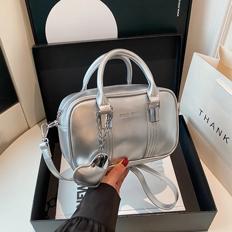 Сумка для боулинга It-Girl 2025 – шикарная и универсальная сумка через плечо (модный дизайн сумки-подушки)
Сумка для боулинга It-Girl 2025 – шикарная и универсальная сумка через плечо (модный дизайн сумки-подушки)