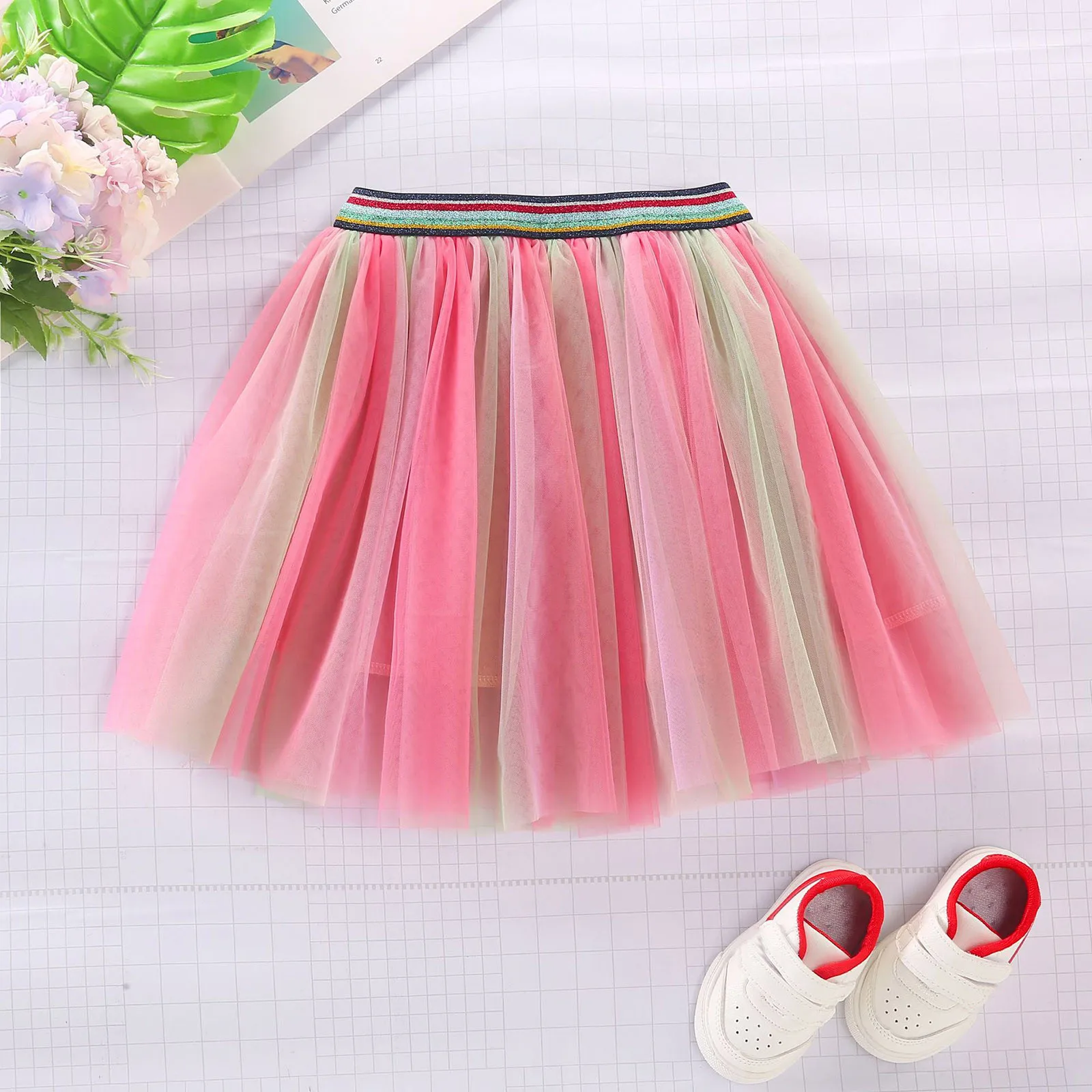 Kids Girls Rainbow Princess Skirt Layered Gradient Soft Tulle Tutu Waist Skirts For Birthday Dance Performance Festive Costume
Kids Girls Rainbow Princess Skirt Layered Gradient Soft Tulle Tutu Waist Skirts For Birthday Dance Performance Festive Costume