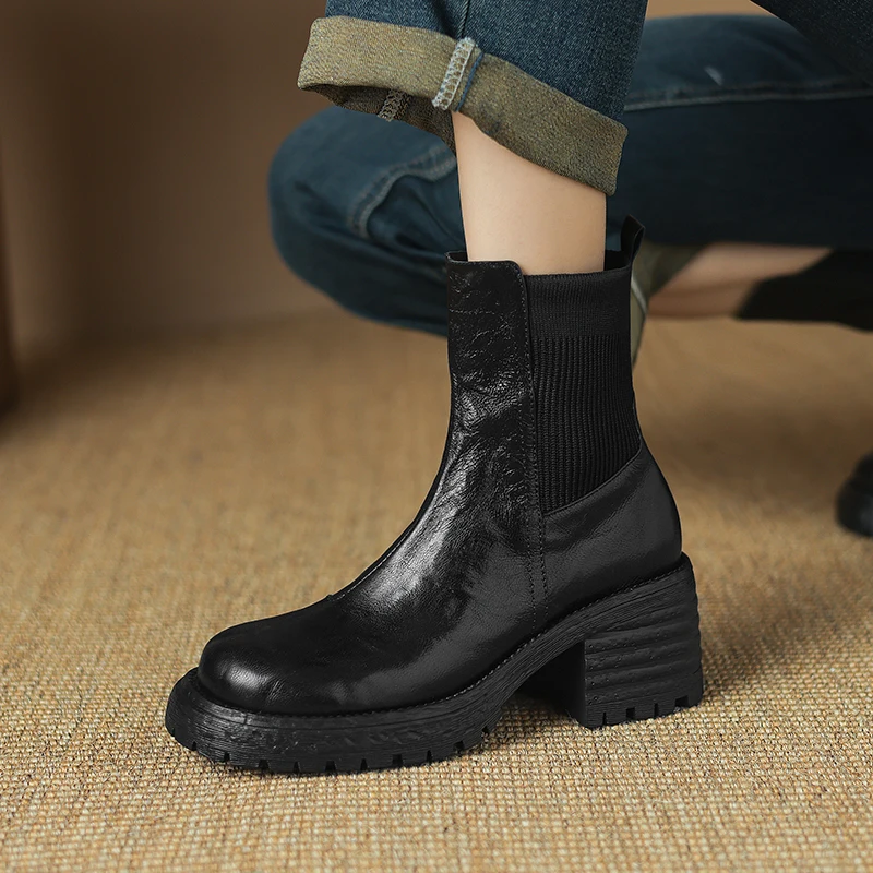 Retro Mature Female Concise Women Ankle Boots Genuine Leather Thick Heels Autumn Winter Elastic Band Office Platform Shoes Woman
Retro Mature Female Concise Women Ankle Boots Genuine Leather Thick Heels Autumn Winter Elastic Band Office Platform Shoes Woman
