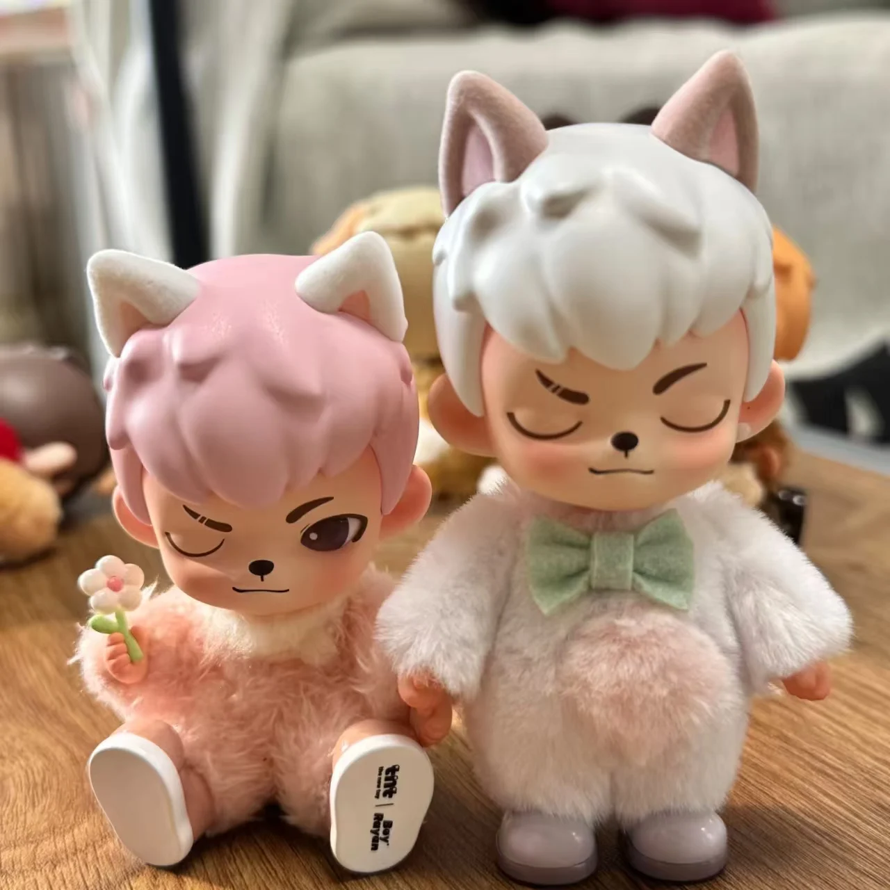Rayan Authentic Kawaii Toy Tnt The World Cannot Do Without The Puppy Series Blind Box Collectible Figure Desk Ornament Cute Gift
Rayan Authentic Kawaii Toy Tnt The World Cannot Do Without The Puppy Series Blind Box Collectible Figure Desk Ornament Cute Gift