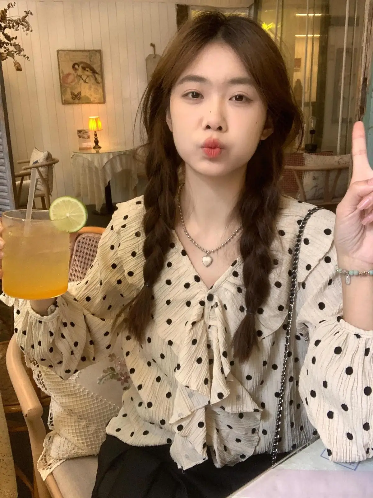 Long Sleeve Shirts Womens Striped Oversized Tops Tied Waist Lace-Up Back Details Spring Minimalist Feminine Streetwear
Long Sleeve Shirts Womens Striped Oversized Tops Tied Waist Lace-Up Back Details Spring Minimalist Feminine Streetwear