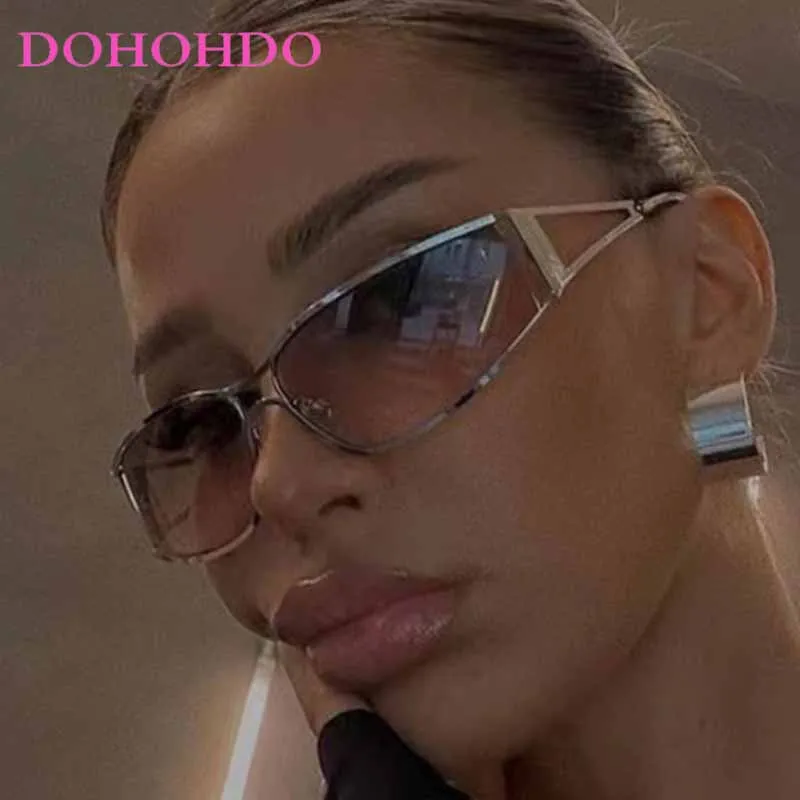 New Fashion Punk Y2K Metal Women Sunglasses Luxury Brand Design Men Sunglass Outdoor Driving Travel Eyewear Female UV400 Lentes
New Fashion Punk Y2K Metal Women Sunglasses Luxury Brand Design Men Sunglass Outdoor Driving Travel Eyewear Female UV400 Lentes