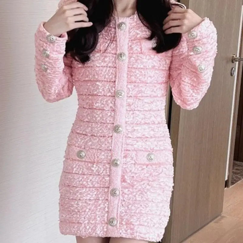 High Street Sexy O-Neck Button Up Knitted Bodycon Pink Mini Dresses Ladies Black Long Sleeve Brand Chic Party Clothes 2024
High Street Sexy O-Neck Button Up Knitted Bodycon Pink Mini Dresses Ladies Black Long Sleeve Brand Chic Party Clothes 2024
