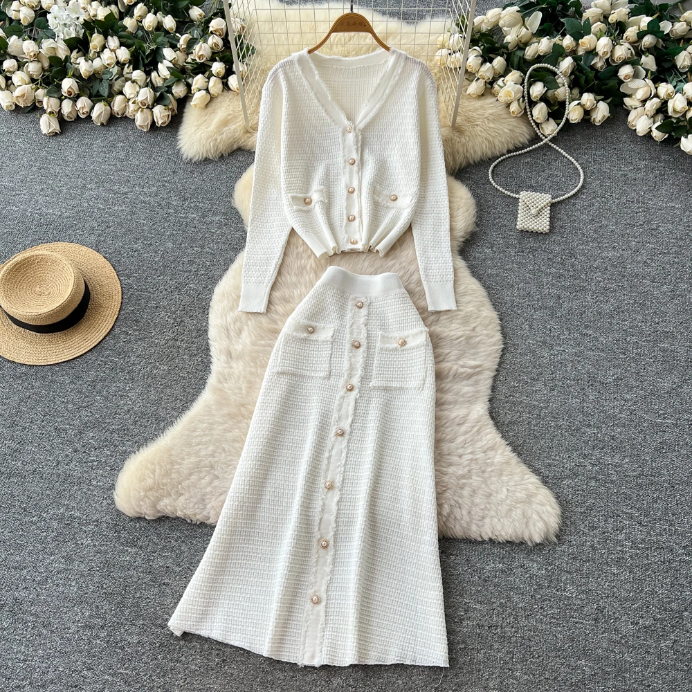 Vintage Elegant Pockets V-neck long sleeve korean Fashion women clothing ceremony dresses Two Piece Set
Vintage Elegant Pockets V-neck long sleeve korean Fashion women clothing ceremony dresses Two Piece Set