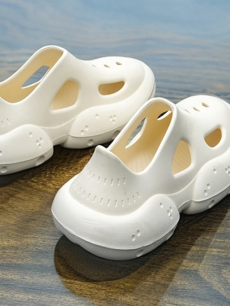 2025 New Men's Hole oe Driving Sandals Thi Bot Slip-On Beach Flip Flops Breathable Comfortable Anti-Slip Increased Height
2025 New Men's Hole oe Driving Sandals Thi Bot Slip-On Beach Flip Flops Breathable Comfortable Anti-Slip Increased Height